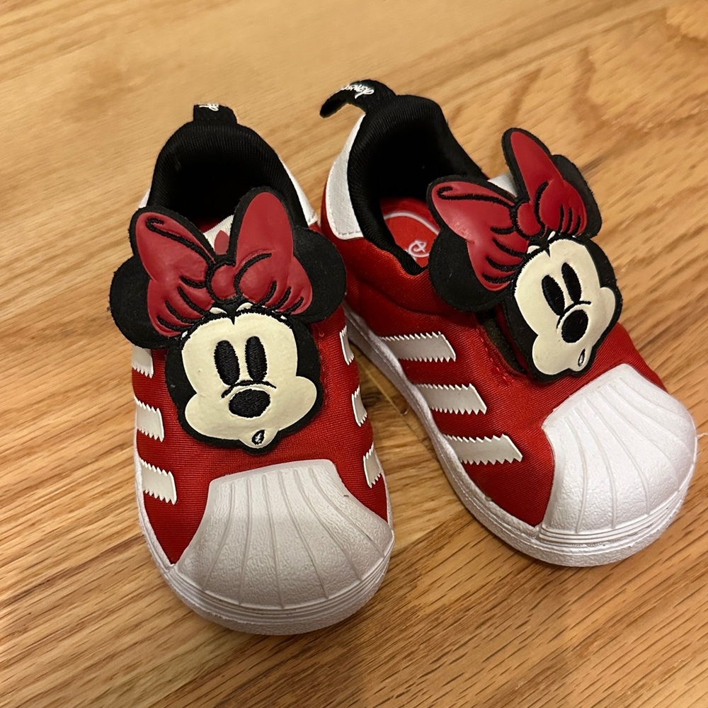 Disney Red and White Minnie Mouse Sneakers